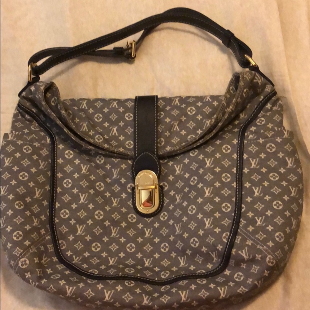 Louis Vuitton Handbag